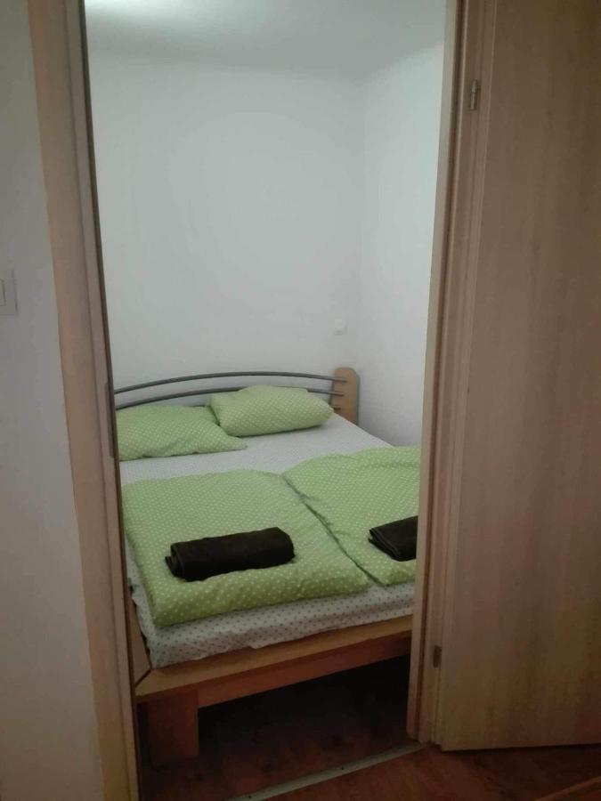 Apartman 7dab Akacfa